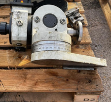 Axe rotatif sans moteur (Axe A