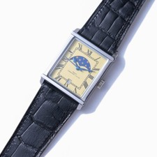 WMT Curvex S01 Quartz Acier Phases de lune Crème Rectangulaire Montre Unisex