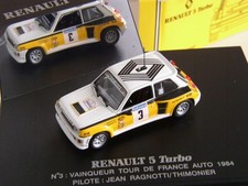 -UNIVERSAL HOBBIES RENAULT 5