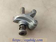 culbuteur echappement pour Suzuki VS 1400 Intruder  de 1987 a 2003