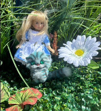 LittleCharmingDoll