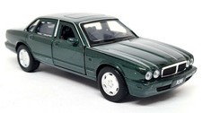 Tayumo 1/36 - Jaguar XJ6 (X300