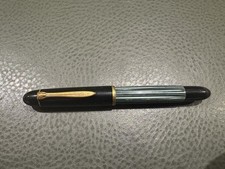 Authentique Stylo plume PELIKAN 140 vert rayé plume or 14 carats  -  vintage
