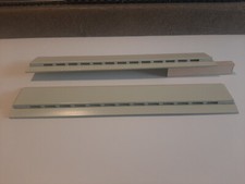 AS 0 vends ces 2 toitures avec lanterneaux pour wagons voyageurs 305 mm