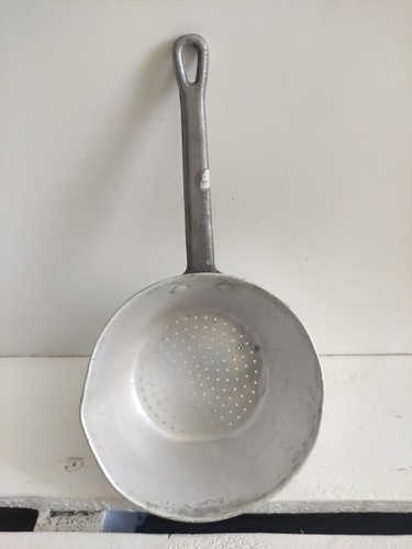 Ancienne passoire aluminium - ancienne,