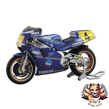 Maquette plastique moto Yamaha