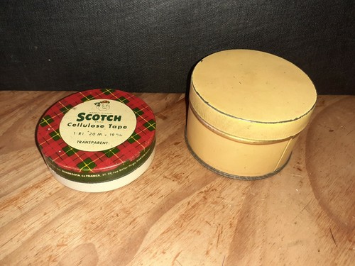 Boîte métallique vide scotch - vide,