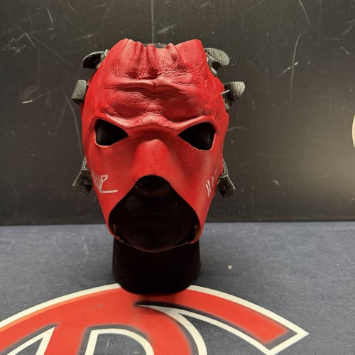 Kane wwe wrestling star signed - kane,