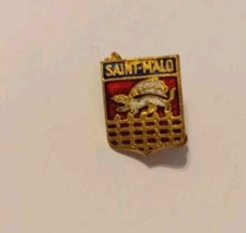 écussons BROCHE ANCIENNE