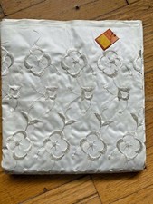 Vintage 1960 White Embroidered