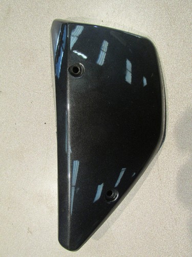 Flanc gauche moto guzzi v - gauche,
