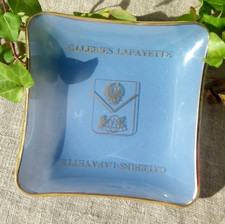 GALERIES LAFAYETTE - COMPAGNIE DES WAGONS LITS - COUPELLE PUBLICITAIRE EN VERRE