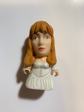 Edward Scissorhands Kim Mini