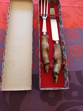 Service à découper gigot/gibier - Manches en pied de chevreuil/ biche