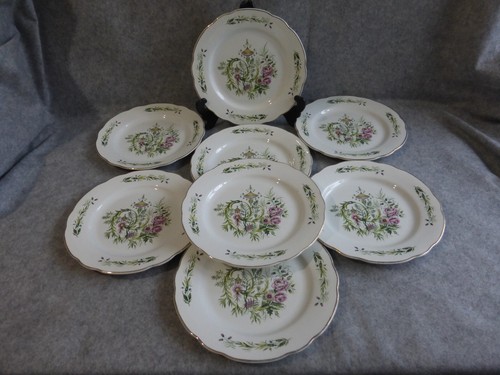 Assiettes plates faïencerie - assiettes,