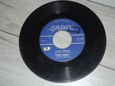 Frankie Jordan et Sylvie