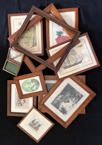 Lot anciens cadres - 12,