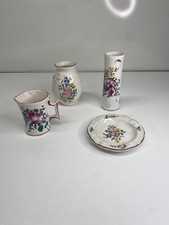Lot de 4 pièces vase …
