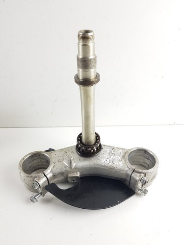 Té fourche inférieur suzuki - té,