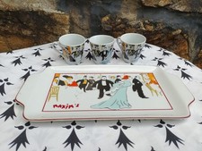 Maxim's de Paris Plat et 3 tasses en porcelaine
