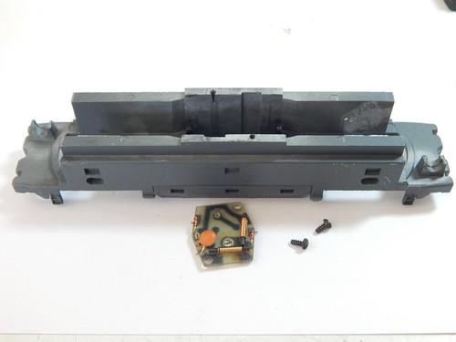 16077 lima chassis - lima, metal