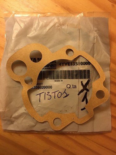 Yamaha 4yve135100 joint embase - yamaha,