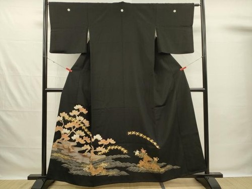 Kimono japonais noir - , broderie