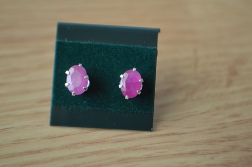 80ct madagascar cherry ruby - 1.80ct,