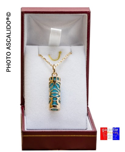 Pendentif amulette porte