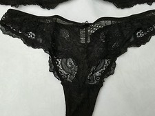 CHARLOTT" string neuf avec  etiquette