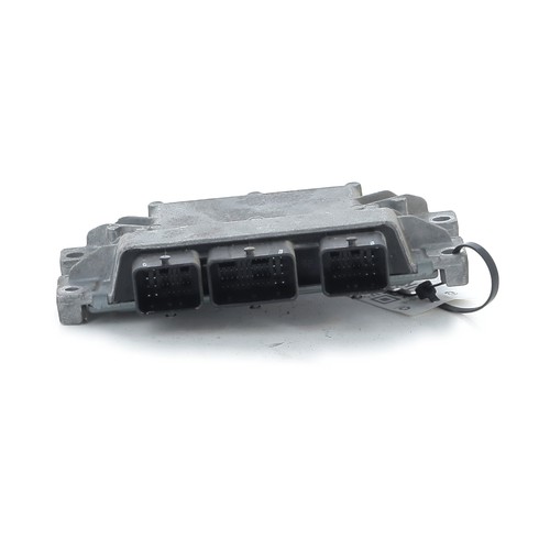 Calculateur moteur dacia - calculateur,
