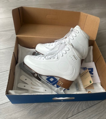 Patins danse sur glace prime - sur,