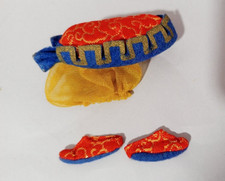 1960s Vintage Barbie #873 Guenièvre Hat & Shoes