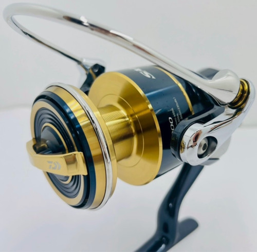 Daiwa saltiga 8000 - daiwa, 8000-h