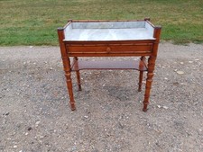 Table de Toilette Marbre et