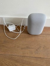 Enceinte Google Nest Audio  Haut-parleur intelligent  Wi-Fi, Bluetooth  Contrôlé