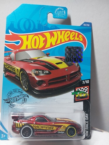 Hot wheels dodge - 1/64, 🇨🇵