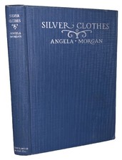 Signé ,1927, Argenté