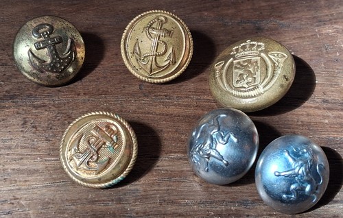 Boutons militaires français