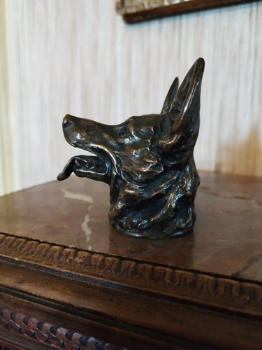 Mascotte chien berger - chien,