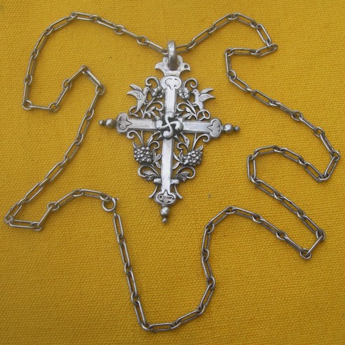 Teguy ancienne grande croix - ancienne,