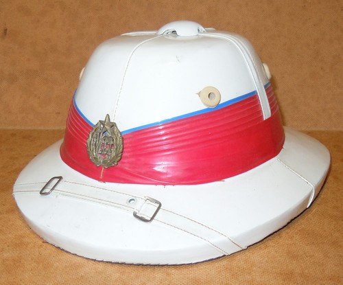 Ancien casque colonial la - ancien,