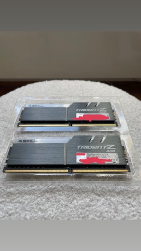Skill trident rgb - g, z
