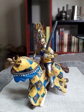 PAPO Vintage - Chevalier cimier oiseau et sa monture aux losanges fleurdelysés