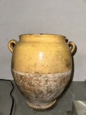 pot en grès ancien