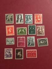 DW26 - Lot de 15 Timbres des
