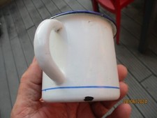 Ancienne Tasse prise Médicament de Malade Hôpital civile Militaire Tôle Emaillée