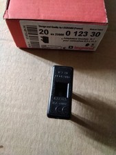 Porte Fusible Legrand  Fusible 8,5 /31,5 Bakélite Broche 7 mm  Entraxe De 2 Cm 