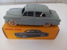 DINKY TOYS  PEUGEOT 403