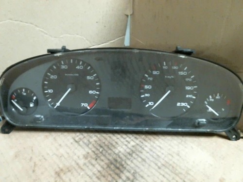 Compteur peugeot 406 - compteur,